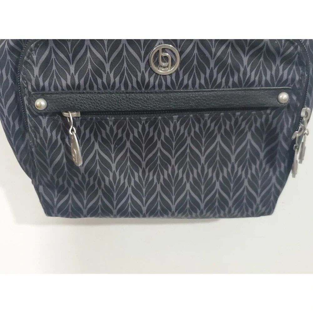 Baggallini this crossbody